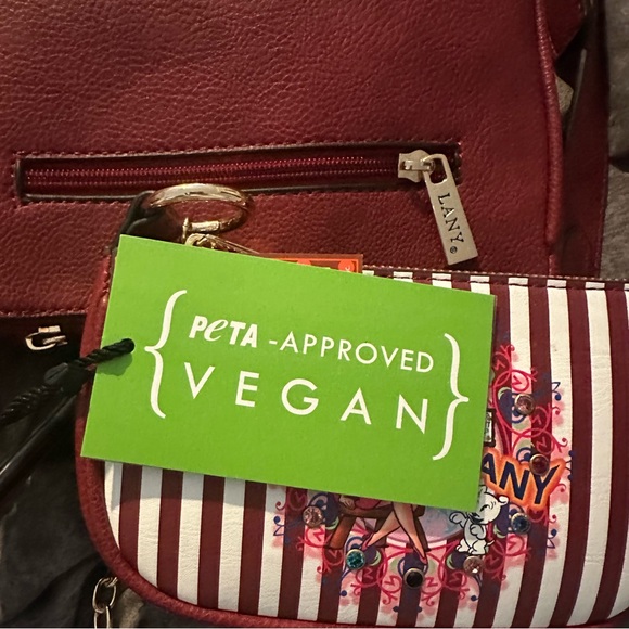 NWT 2 Piece Betty Boop Bag Bundle - Picture 3 of 11